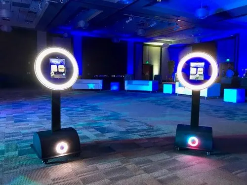 Robot Photo Booth
