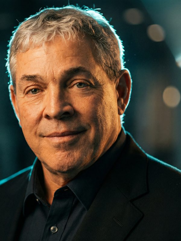 headshot-sample-5-AX53wYt3